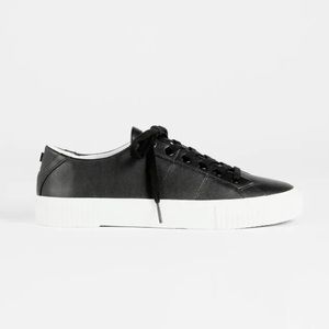 Ted Baker Women's Kimiah Sneaker Black Leather Lace Up Rubber Sole Size 35 $170